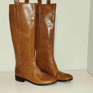Womens Elite tahari brown leather boots